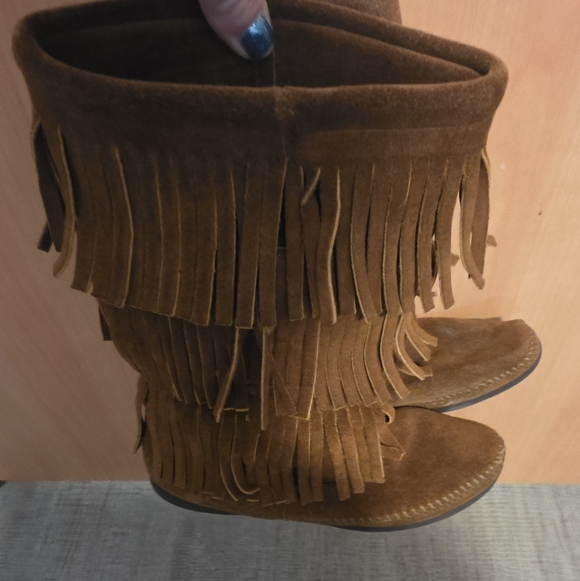 Minnetonka suede fringe boots - Picture 5 of 5